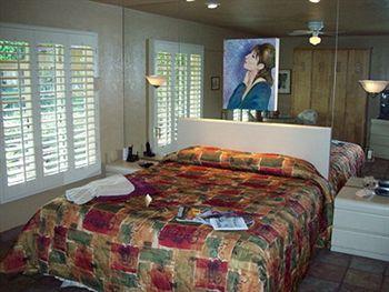 Desert Paradise Resort - Gay Men'S Resort Palm Springs Extérieur photo